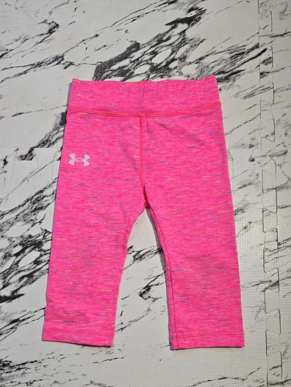 Under Armour Girls HeatGear Capri Leggings Pink